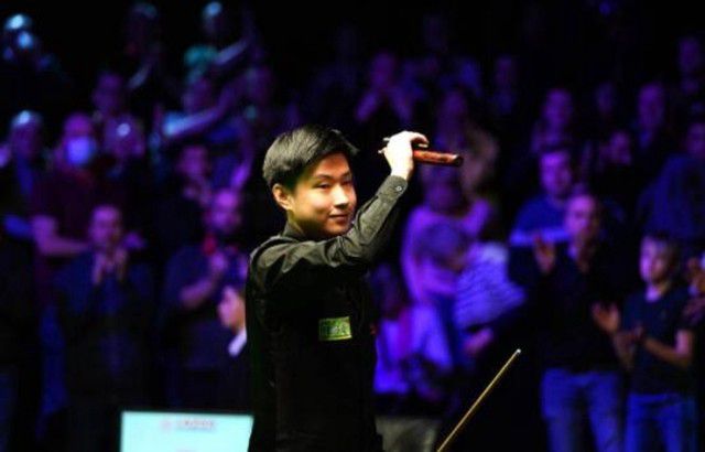 小莹一夜五次高潮十四部